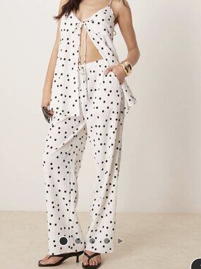 NWT ASOS DESIGN Polka Dot Set